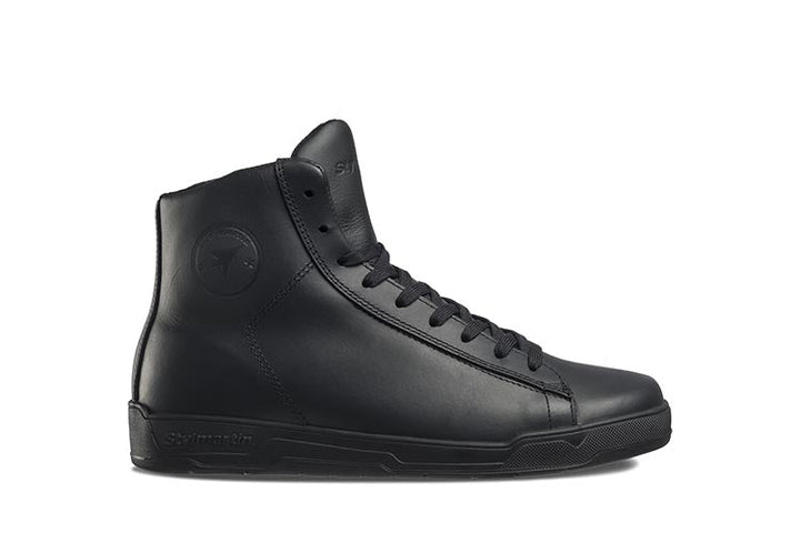 https://stylmartinus.com/cdn/shop/products/Stylmartin_Core_Black_WP_Stylmartin_US_motorcycle_boots_motorcycle_shoes_2.jpg?v=1669845383&width=720